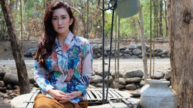 Instagram/ @nafaurbach