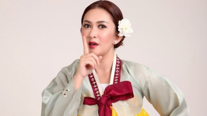 Instagram/ @nafaurbach