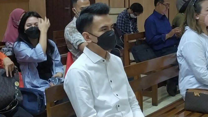 IntipSeleb/ Wahyu Firmansyah