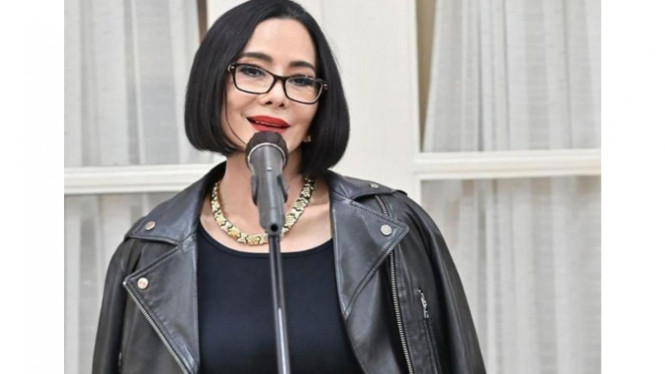 Instagram/@poppydharsono