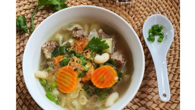 Instagram/@suprabajati