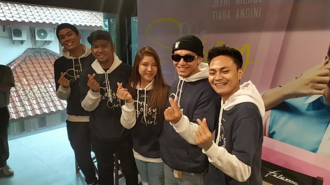 IntipSeleb/ Wahyu Firmansyah