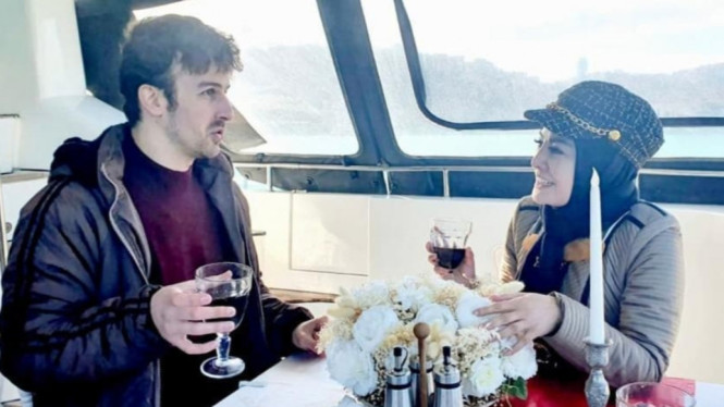 Instagram/cici_faramida 