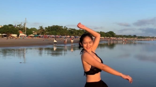 instagram/neng_risma