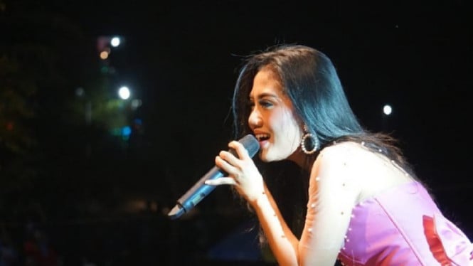 Instagram/anjaragustin16