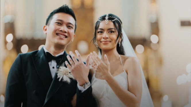 instagram/thebridestory