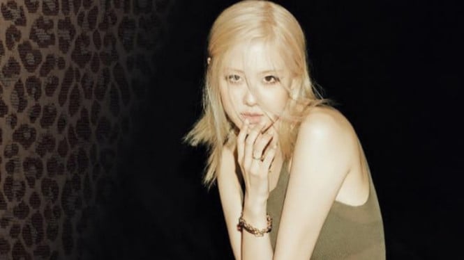 Instagram/roses_are_rosie