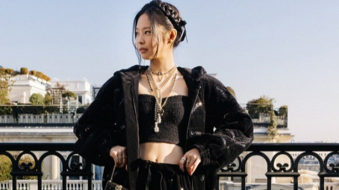 Chanel via Vogue/vogue.com