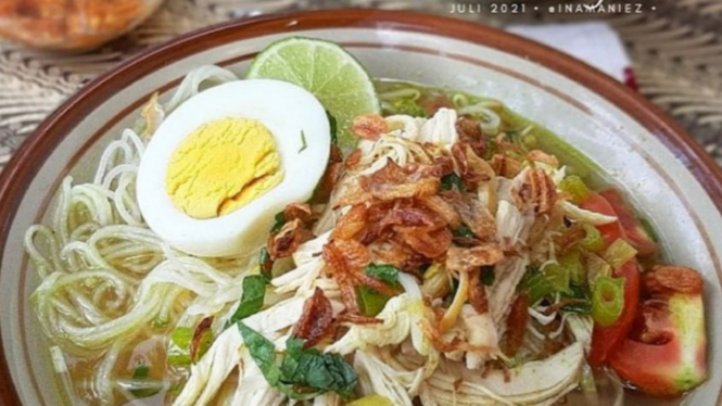 Resep Soto Ayam Bening Paling Favorit, Wajib Coba!