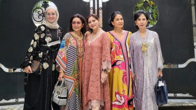 Instagram/mayangsari_official