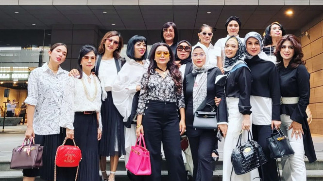 Instagram/mayangsari_official