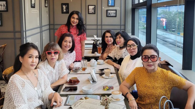 Instagram/mayangsari_official