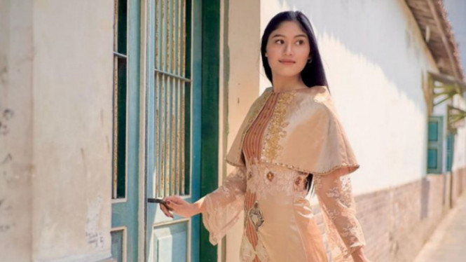 Instagram/@erinagudono