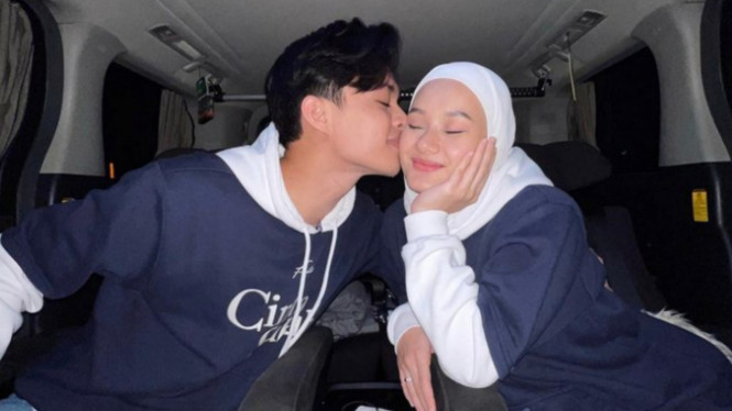 Instagram/@rey_mbayang