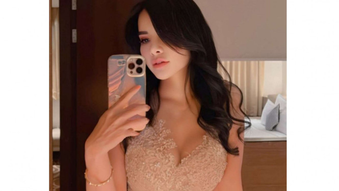 Instagram/@maria_vaniaa