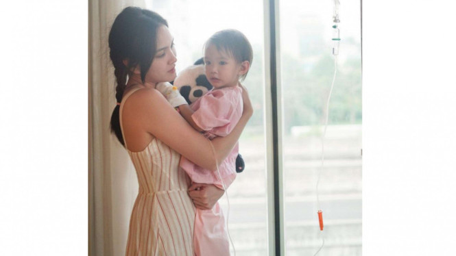 Instagram/@shandyaulia