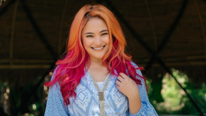 Instagram/marshanda99