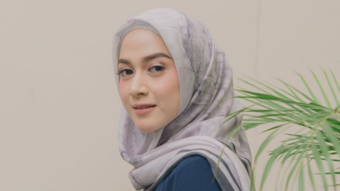 Instagram/ninazatulini22