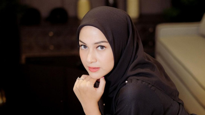 Instagram/ninazatulini22