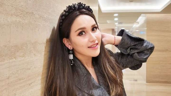 Instagram/@ayutingting92