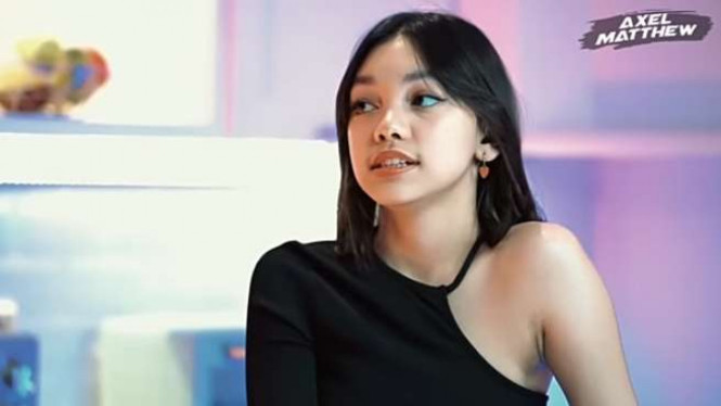 YouTube/Axel Matthew Thomas