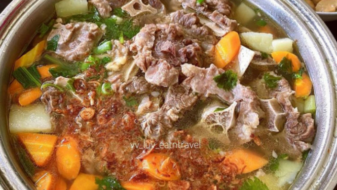 Instagram/@vv_luv_eatntravel