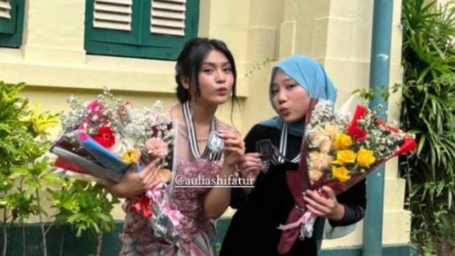 Instagram/camilliazr