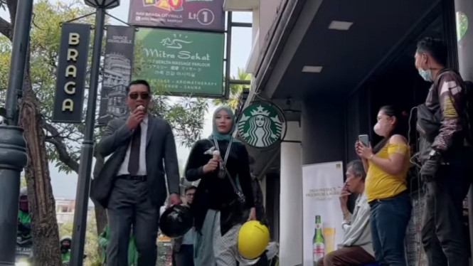 Instagram/ridwankamil 