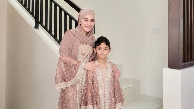 Instagram/@ayutingting92