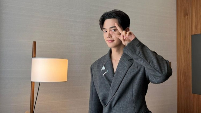 Instagram/songkang_b