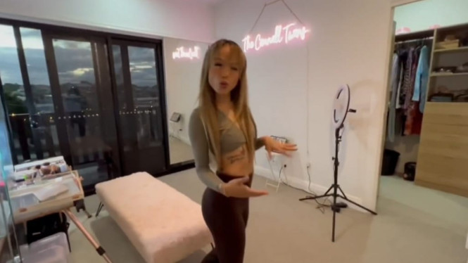 YouTube/The Connell Twins