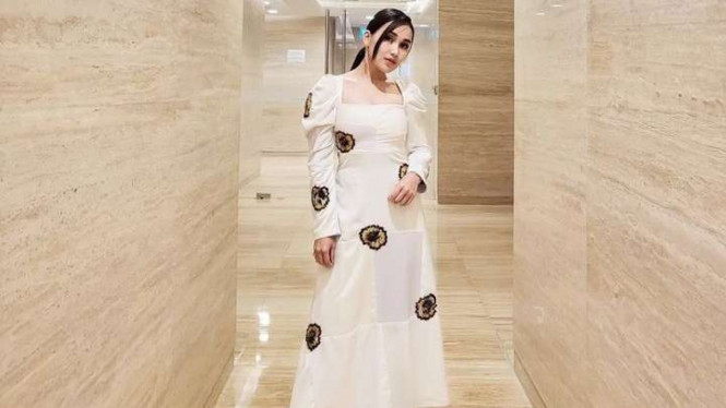 Instagram/@ayutingting92