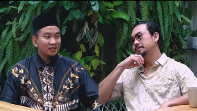 Denny Sumargo Diruqyah Dan Bahas Kutukan Podcastnya, Ustaz Jawab Ini