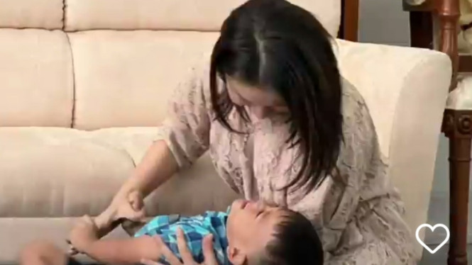 Instagram/itsrossa910