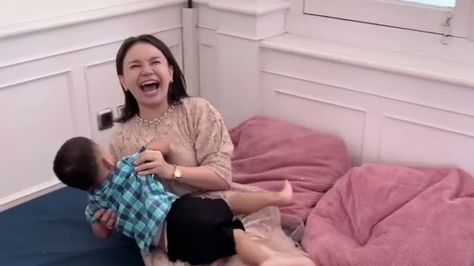 Instagram/itsrossa910