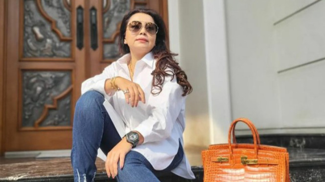 Instagram/mayangsari_official