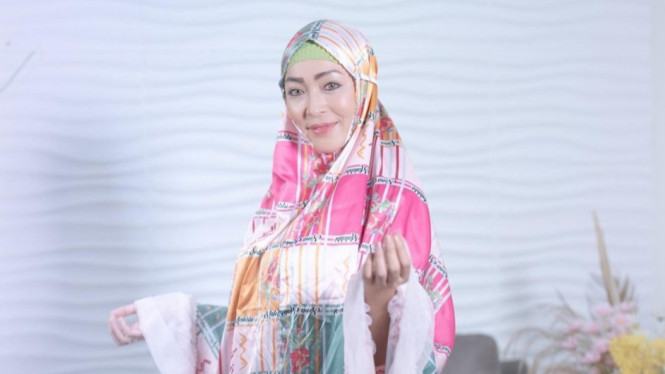 Instagram/angelinasondakh09