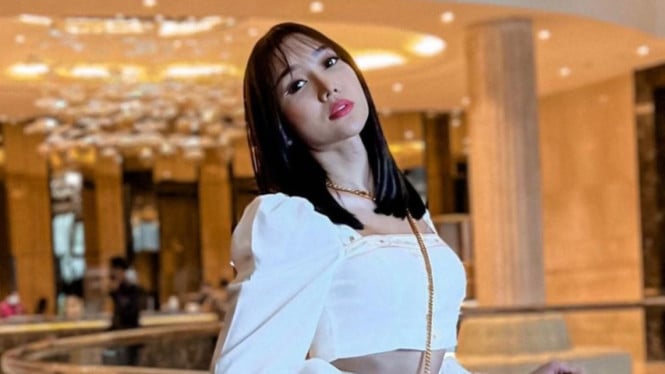 Instagram/lucintaluna_manjalita