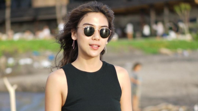 Instagram/ @adindathomas