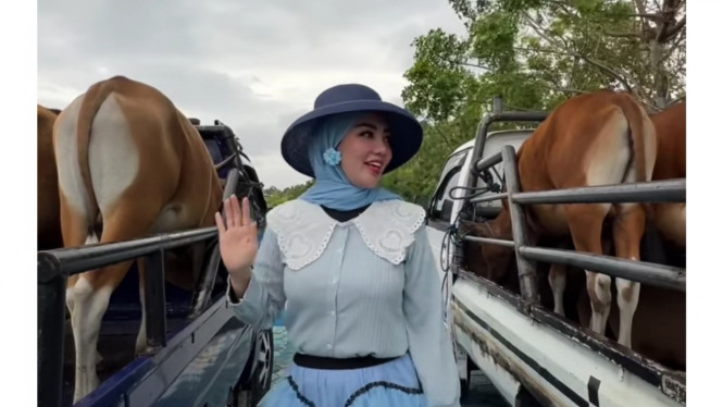 Instagram/@bellashofie_rigan