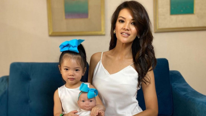 Instagram/farahquinnofficial