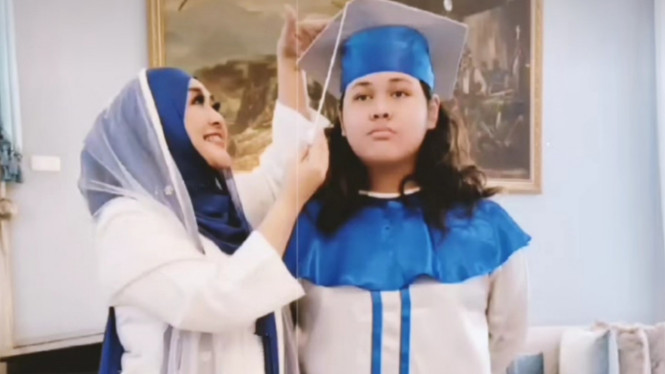 Instagram/@paramitha118real