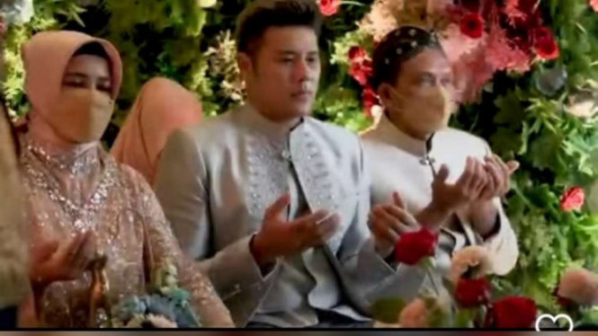 Instagram/@chevra_yo88