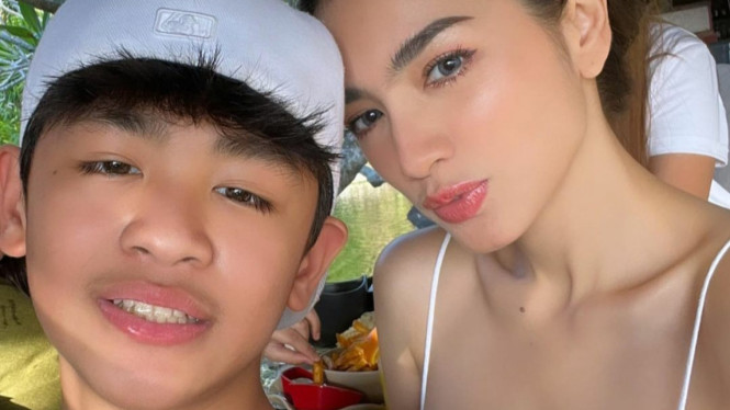 Instagram/realangelkaramoy