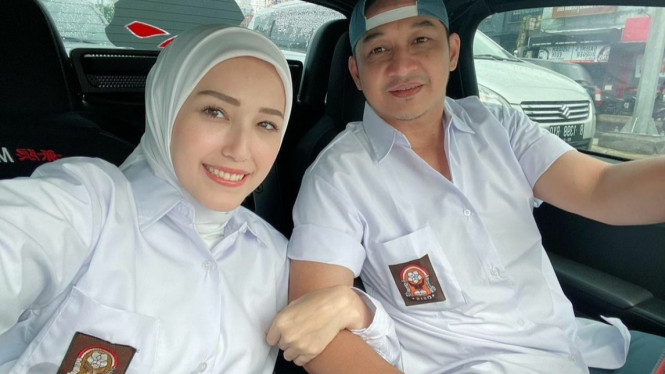 Instagram/adeliapasha