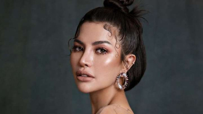 Instagram/@nikitamirzanimawardi_172