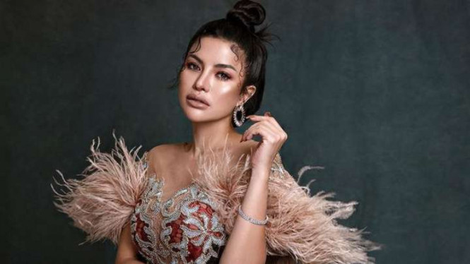 Instagram/@nikitamirzanimawardi_172