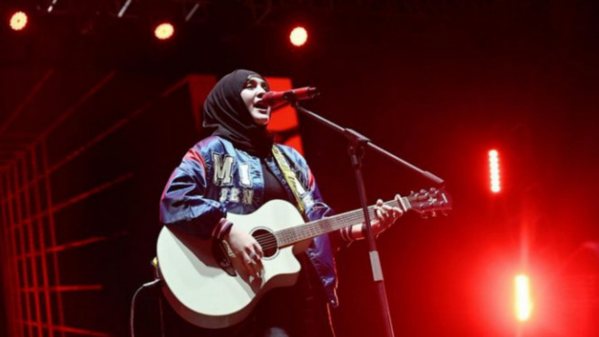 Instagram/@els_warouw