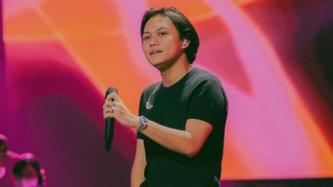 Instagram/Rizkyfbian 