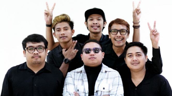 Instagram/guyonwatonofficial